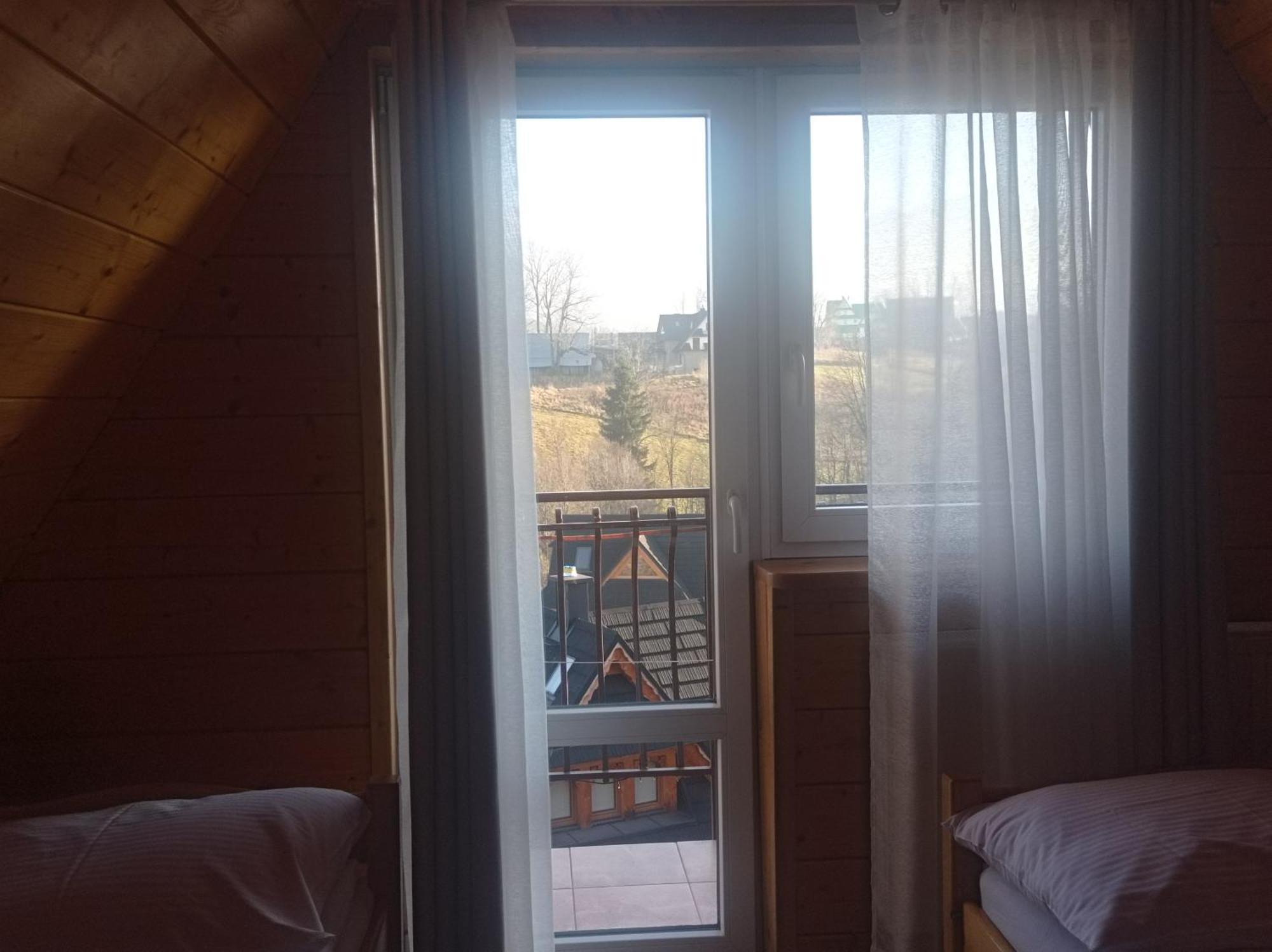 Tatrzanska Rezydencja Pod Brzyzkiem Zakopane Luaran gambar