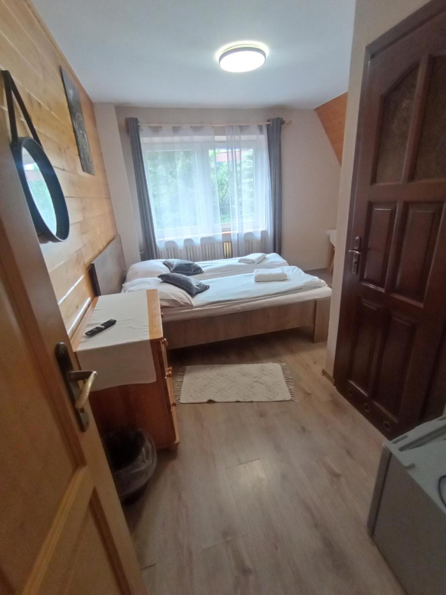 Tatrzanska Rezydencja Pod Brzyzkiem Zakopane Luaran gambar